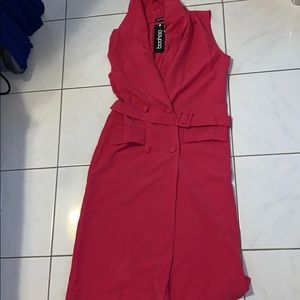 NWT Boohoo Sleeveless Blazer Midi Dress